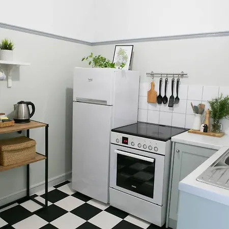Artistic Acropolis Apartment *